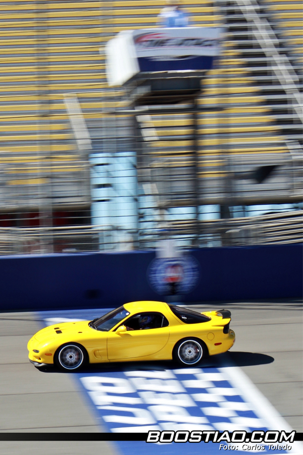 Mazda RX7 en el Ovalo