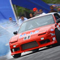 NOTICIAS>> JHONNATTAN CASTRO GANA 1RA DE DRIFT